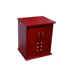 木質(zhì)首飾盒都有哪些優(yōu)點?